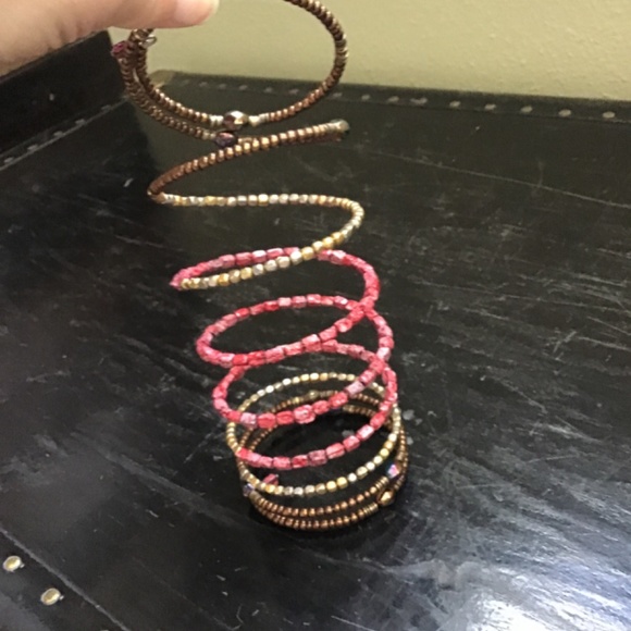 Set of 2 Multi-strand beaded bracelets - Picture 5 of 6